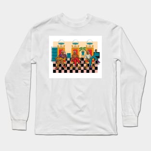 QUEENS Long Sleeve T-Shirt